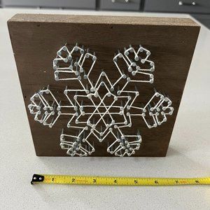 Rustic farmhouse snowflake Christmas decor